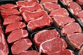 توزیع گوشت گرم گوساله زیر قیمت بازار در فروشگاههای رفاه یاسوج