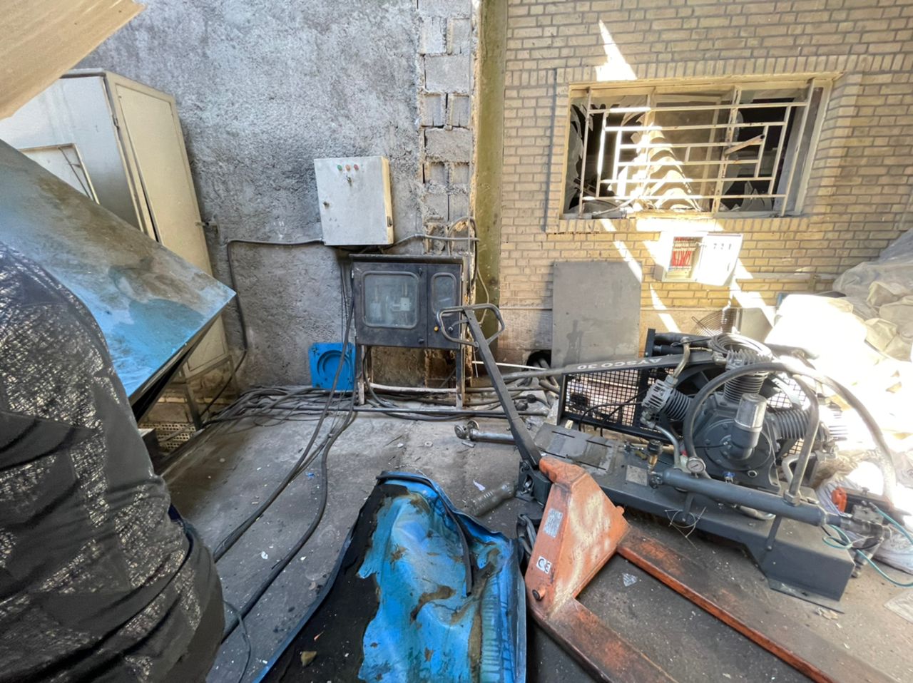 کارخانه آب معدنی پیوار یاسوج