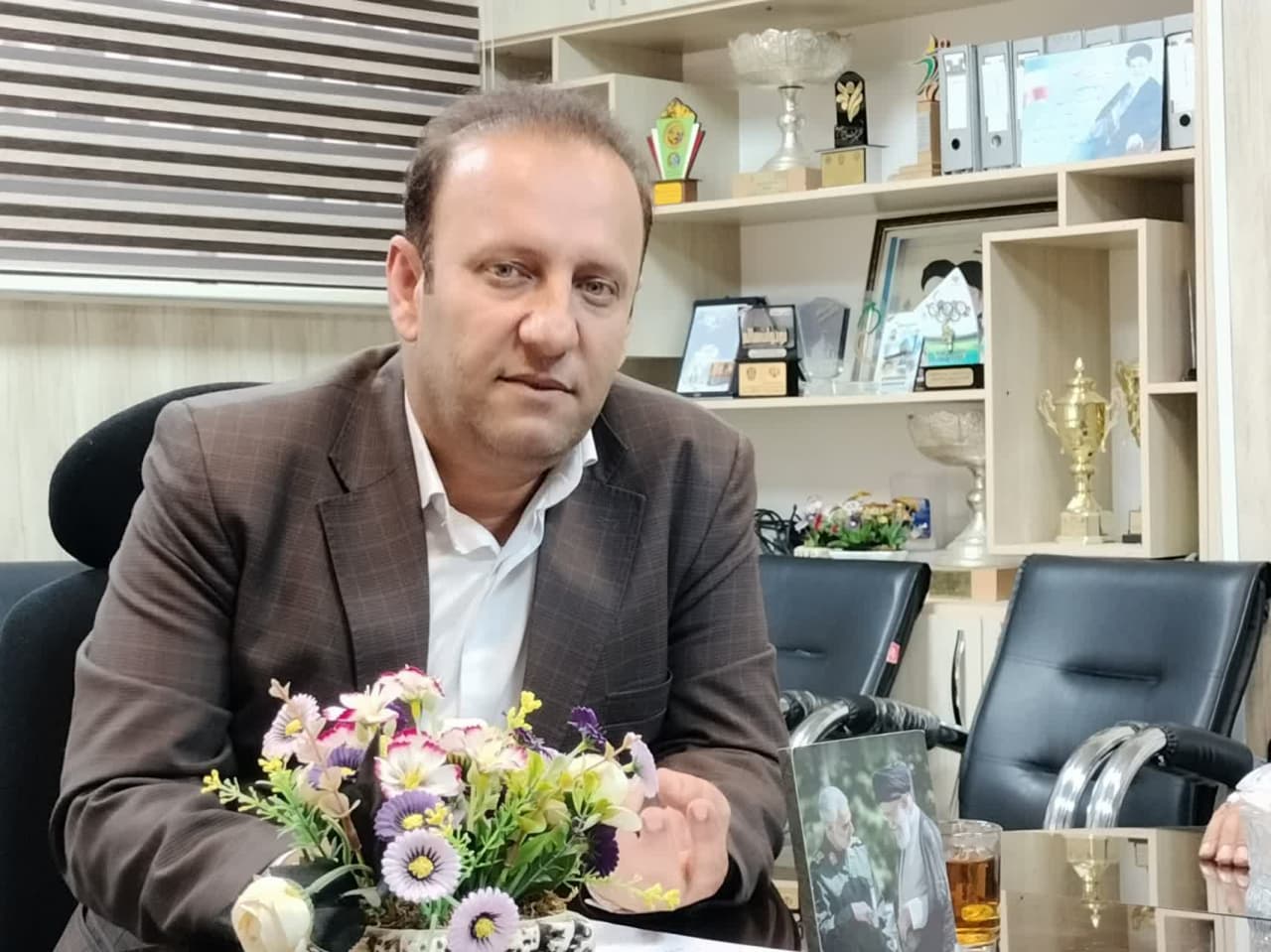 فرشید کرمی چمن مصنوعی