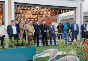  مجتمع تجاری، تفریحی و گردشگری آریوبرزن