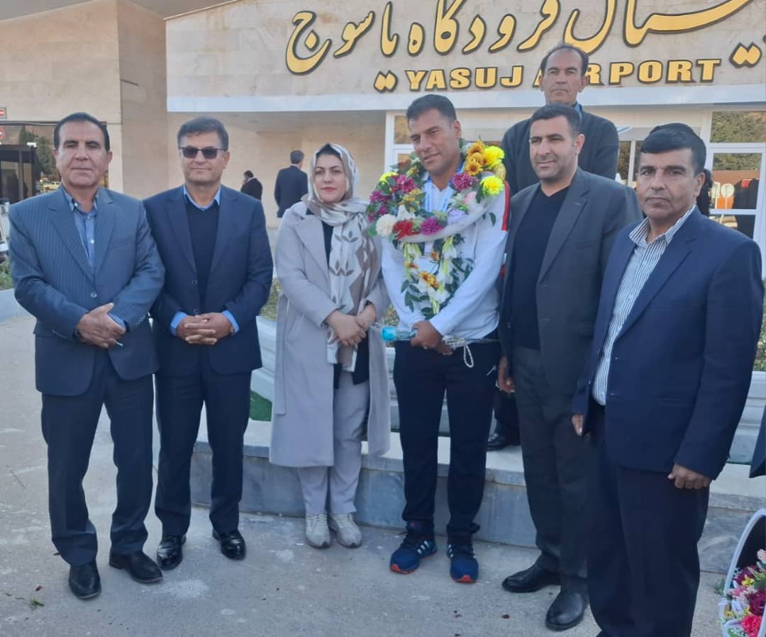 سرمربی تیم ملی فوتبال ناشنوایان