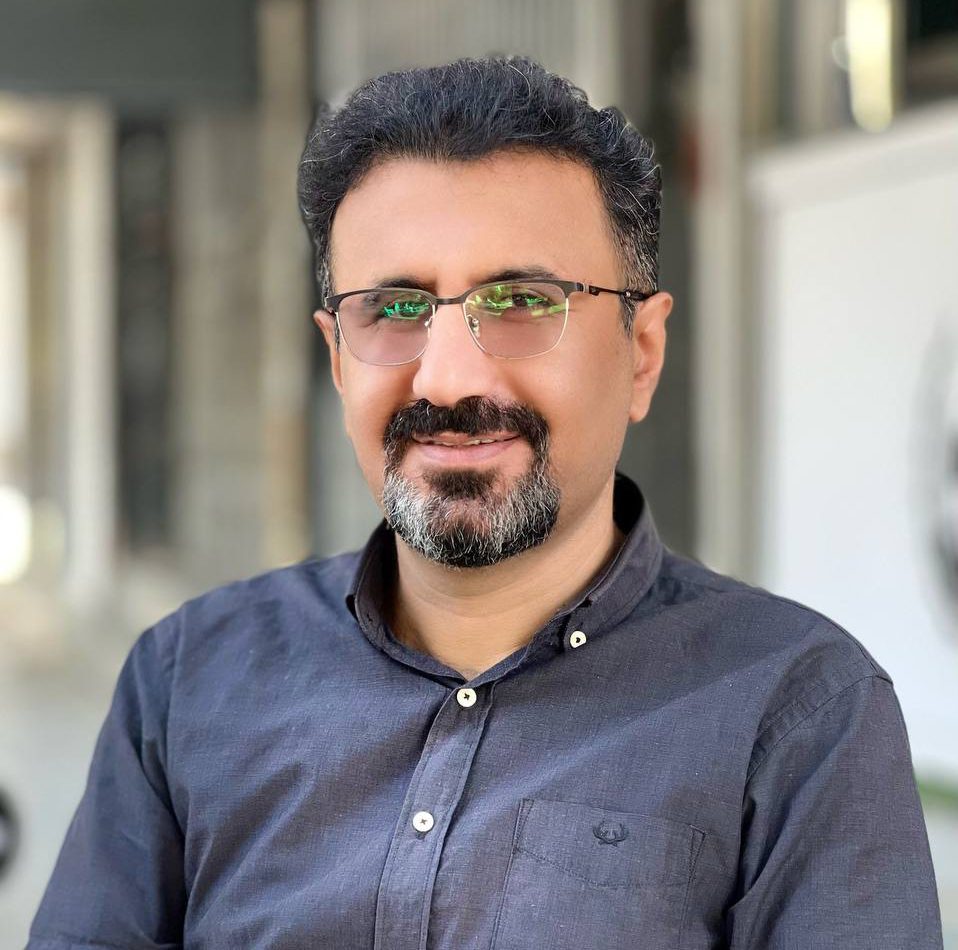 حسام بنام مشاور اجتماعی و امور بیمه ای استاندار