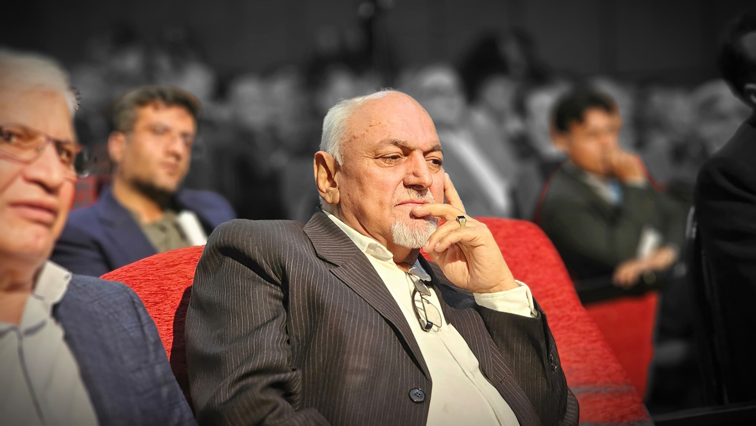 قلندر سخن سنج