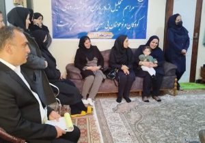 شیرخوارگاه.