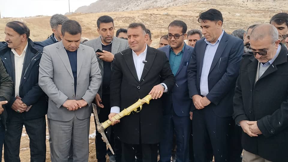 کلنگ زنی مجتمع ادارات شهرستان مارگون