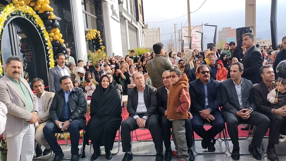 افتتاح شعبه دوم شیرینی پانیذ - مجموعه شیرینی فروشی یاسوج