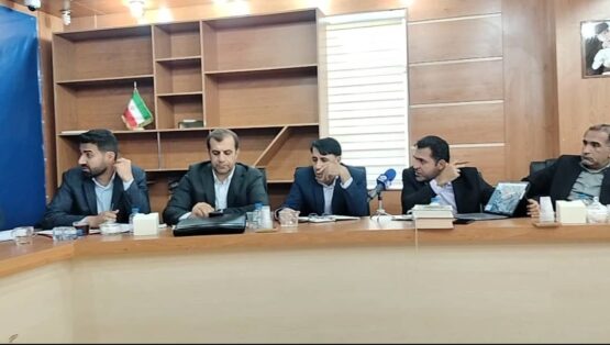 جلسه بررسی پروژه های راهسازی شهرستان های بویراحمد دنا و مارگون