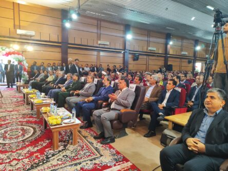  همایش بزرگداشت مقام معلم سالن شهید ایزدپناه یاسوج