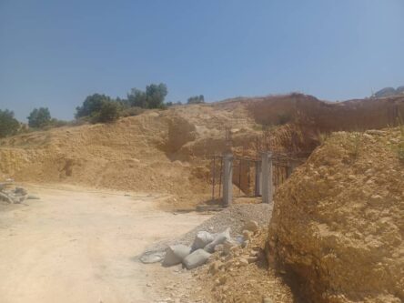 ساخت و ساز غیر قانونی