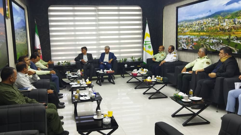 دیدار و گفت و گوی فرمانده انتظامی استان با شهردار و رئیس شورای شهر یاسوج