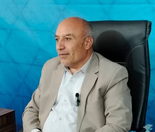 دارا رامشگر مدیر آموزش و پرورش شهرستان دنا