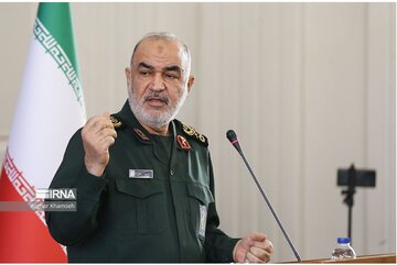 سردار سلامی
