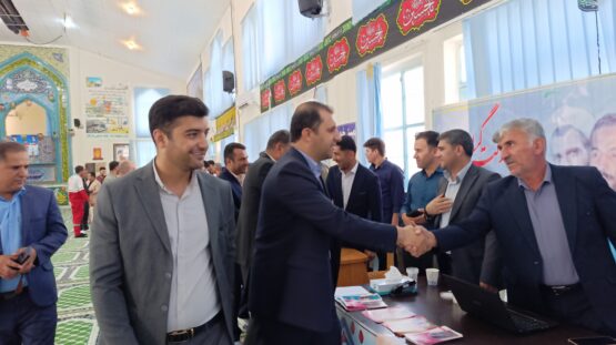 گزارش برگزاری میز خدمت در بخش پاتاوه به مناسبت پنجمین روز از هفته دولت 21 IMG 20250829 111113