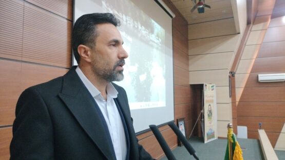 "تجلیل از شهدای اصناف یاسوج با قدردانی از هوشیاری بازار در حوادث اخیر" 1 مهرداد الهی رئیس اتاق اصناف شهرستان بویراحمد