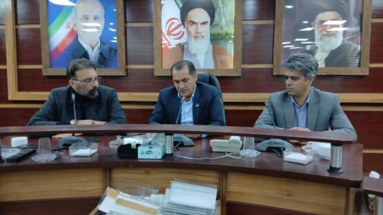 آمادگی کامل ستاد مدیریت بحران بویراحمد برای مقابله با بارش های پیش رو - 15 دستگاه ماشین آلات سنگین مستقر شدند 2 آمادگی کامل ستاد مدیریت بحران بویراحمد برای مقابله با بارش های پیش رو